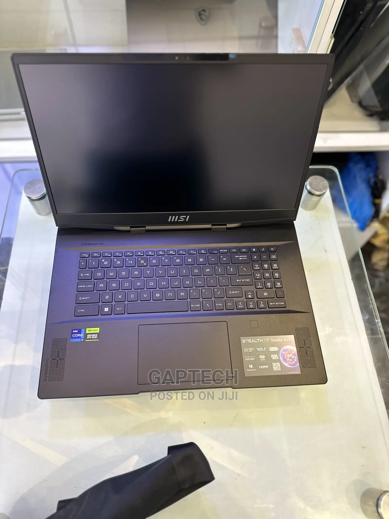 New Laptop MSI Stealth 17 Studio A13V 32GB Intel Core I9 SSD 1T