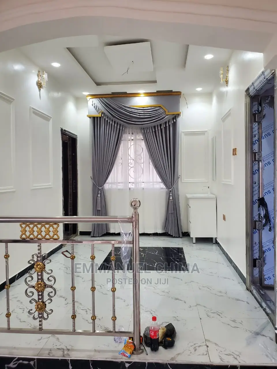 Nice Curtains With Board Design
