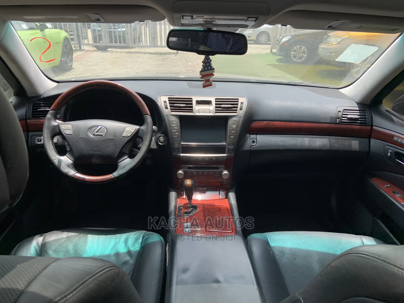 Lexus LS 2011 Black