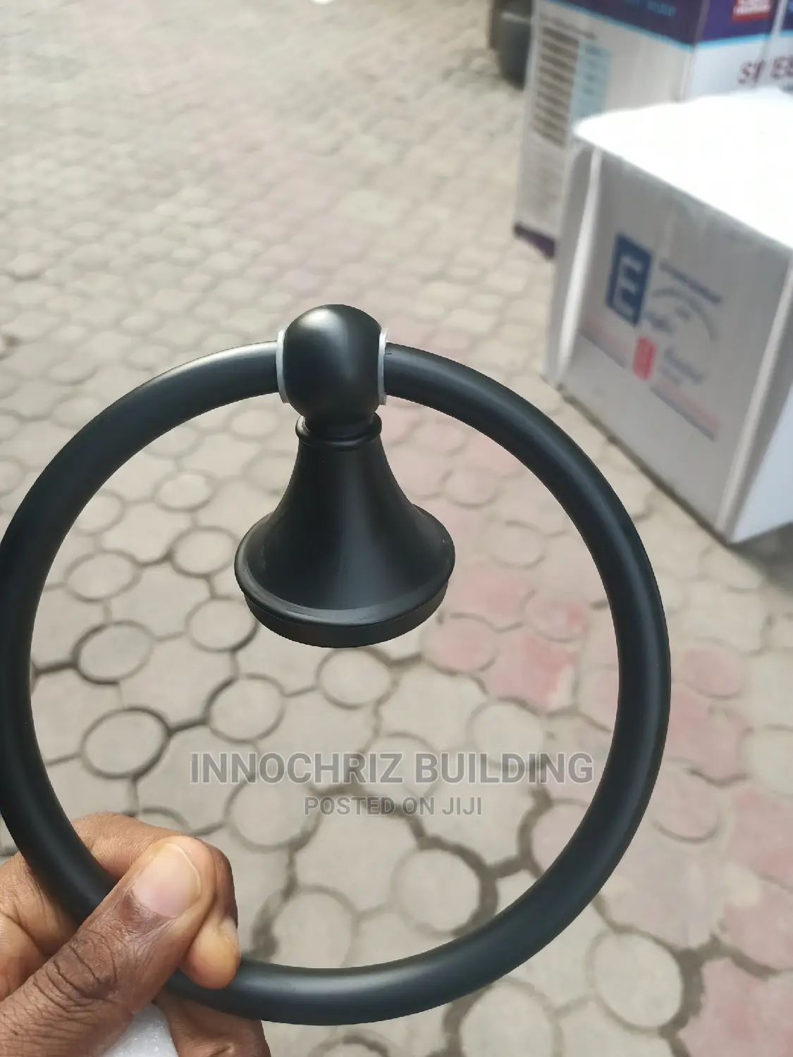 Black Towel Ring