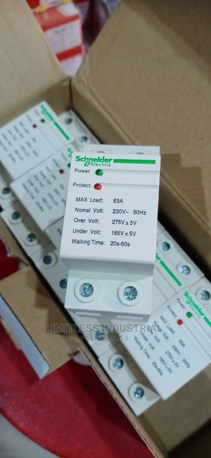 63A Analog Voltage and Amperage Protector