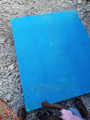 Pallet - Plastic/Rubber 1200x1000x150mm