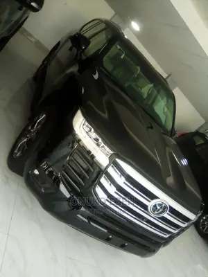 New Toyota Land Cruiser 3.5 Petrol 4WD 2022 Black