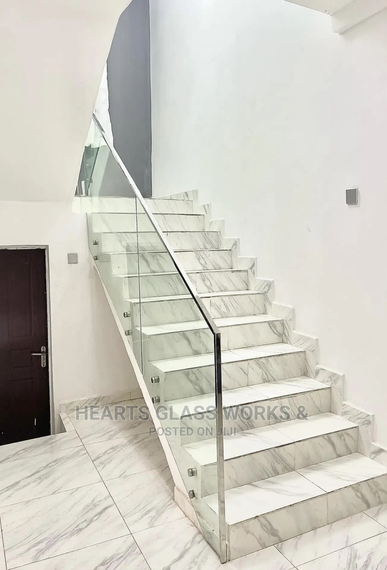 Newly Installed 12mm Plain Glass for Stairs