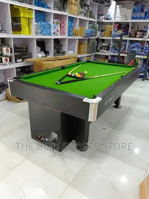 7ft Good Foreign Coin Snooker Table With 50 Coins