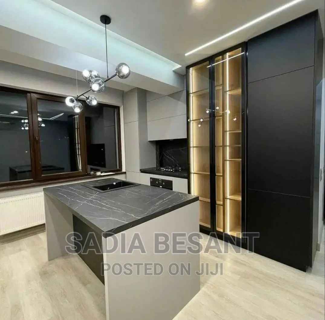 Luxury Kitchen Cabinet Design With Accessories