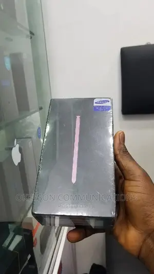 Photo - New Samsung Galaxy Note 9 128 GB Purple