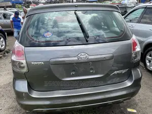 Toyota Matrix 2007 Gray