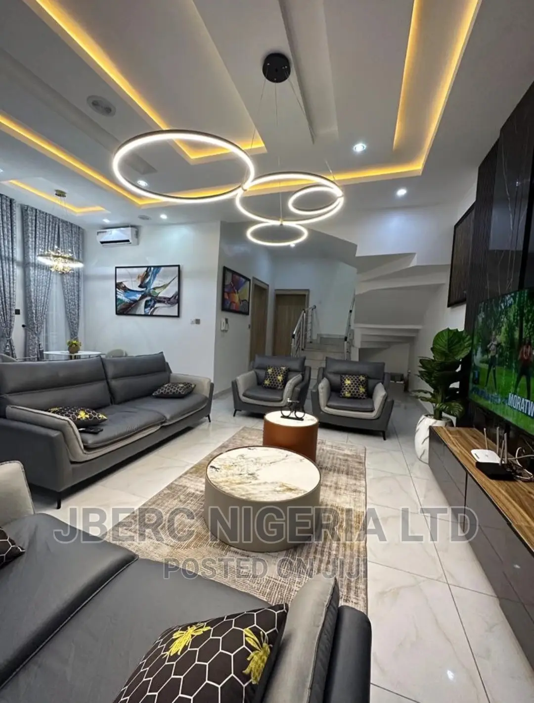 Cofo,Shortlet Apartment