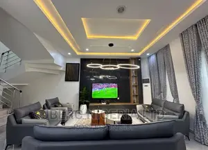 Cofo,Shortlet Apartment