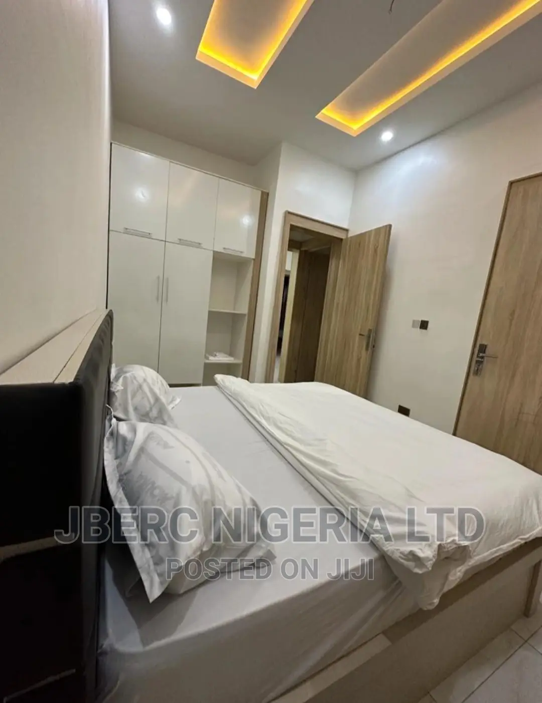 Cofo,Shortlet Apartment