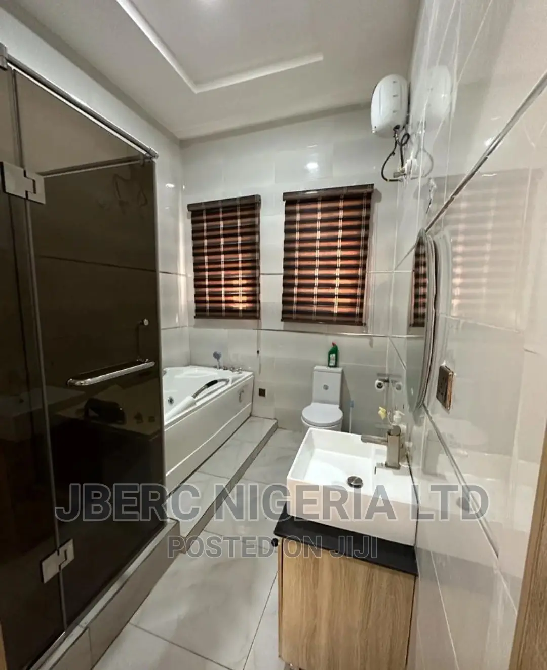 Cofo,Shortlet Apartment