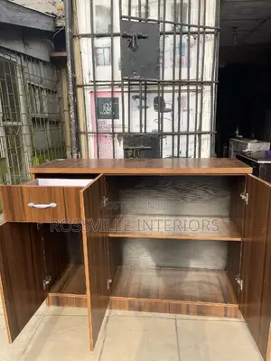 Ready-Made Kitchen Cabinets