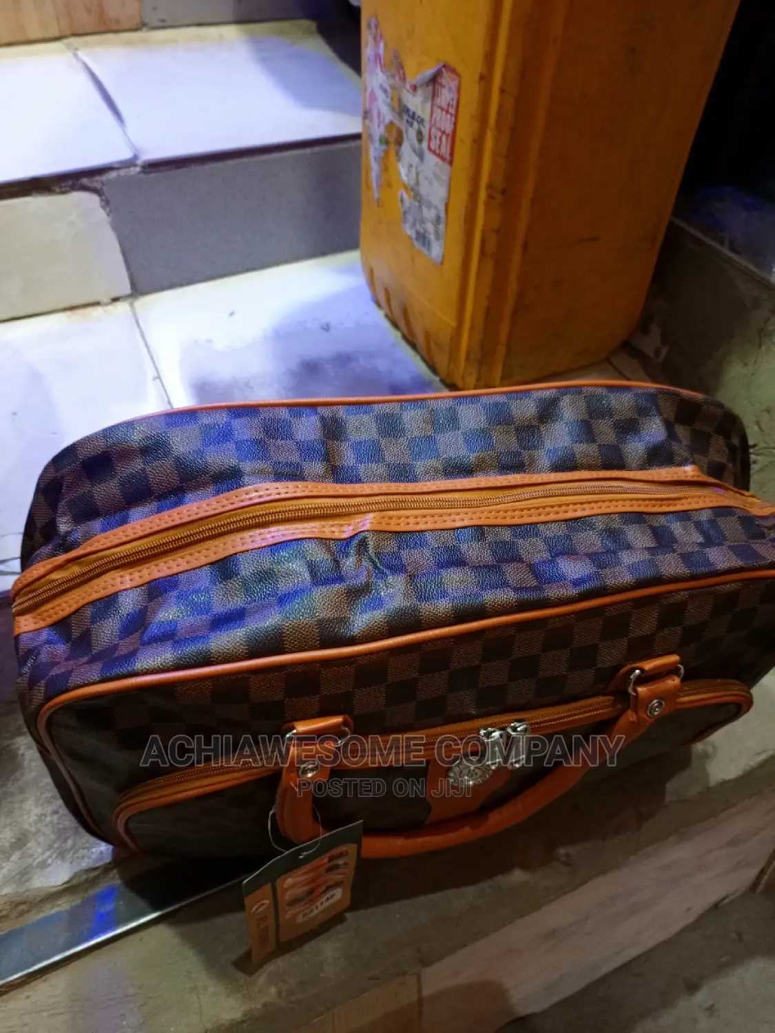 Lv Travelling Bag