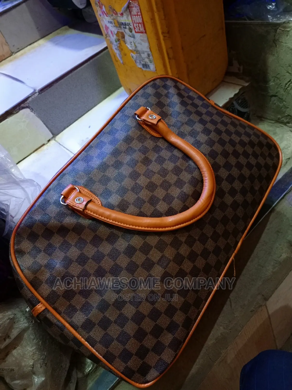 Lv Travelling Bag