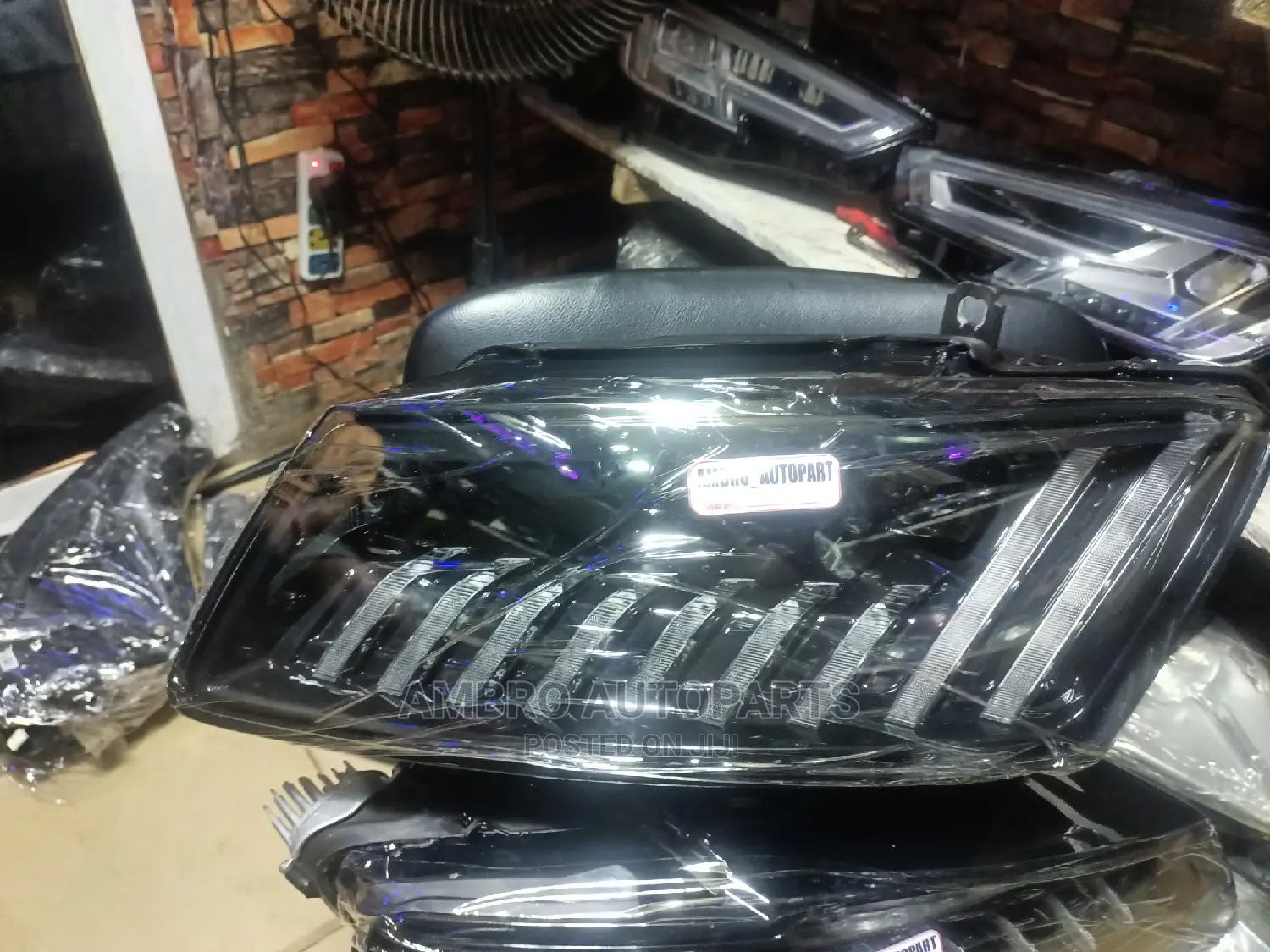 Complete Head Lamp Audi Q5 2017