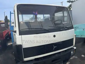 Mercedes-Benz Direct Bucket