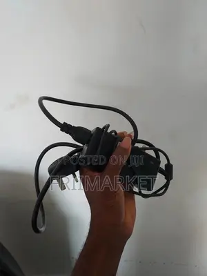 Photo - New Toshiba Charger