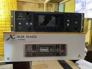 Behringer X32 Rack Mixer