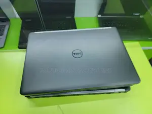 Laptop Dell Latitude 14 E5470 16GB Intel Core I7 HDD+SSD 256GB