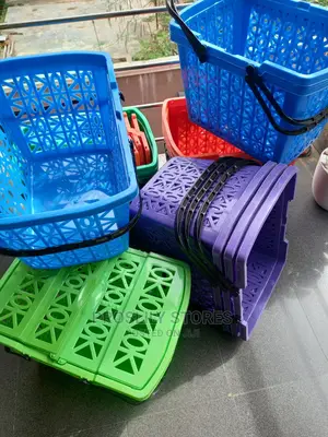 Shopping Basket With Cover