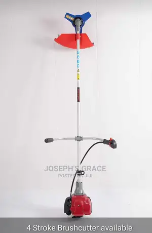 4 Stroke Brushcutter Machine