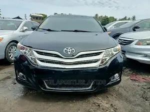 Toyota Venza AWD 2011 Gray