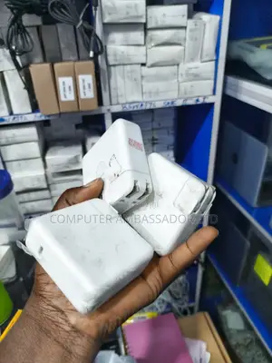Macbook Pro 2017 Charger