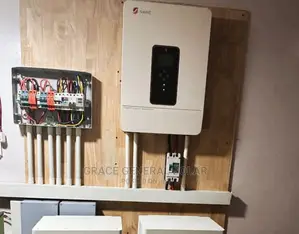 10kva Srne Hybrid Inverter With 200a Charge Controller