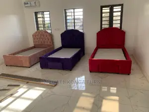 Quality 3.5 X 6ft High Back Rest Padded Bedframe.
