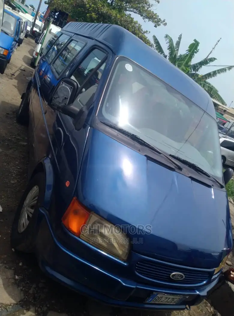 Ford Transit 2005 Blue