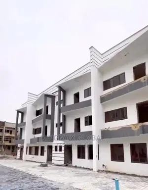 4bdrm Townhouse/Terrace in Zone 4 / Wuse for Sale