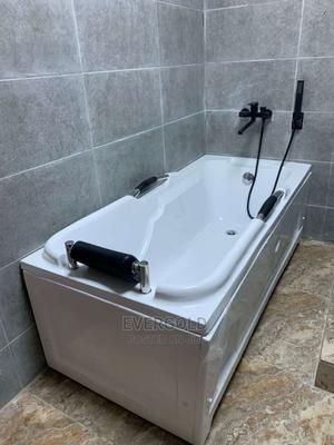 Executive Bath Tub With Panel High Quality Available Now in Orile ...