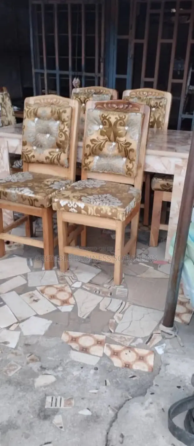 Dining Set by 6 Chairs