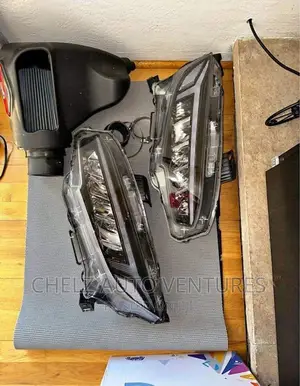 Head Lamps 2018 Honda Civic