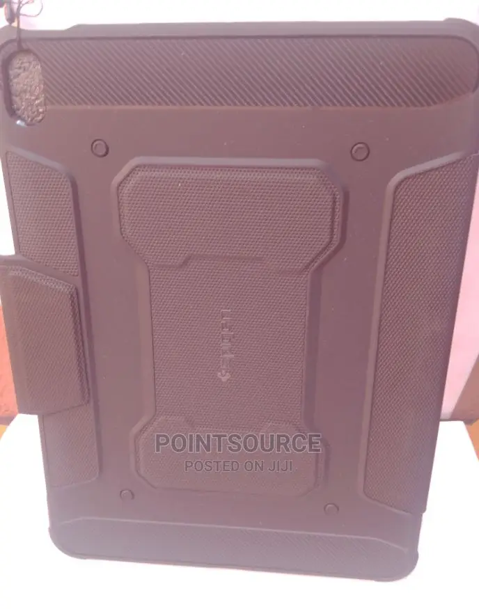 Spigen Core Armor Case for Apple iPad Air 4th Gen