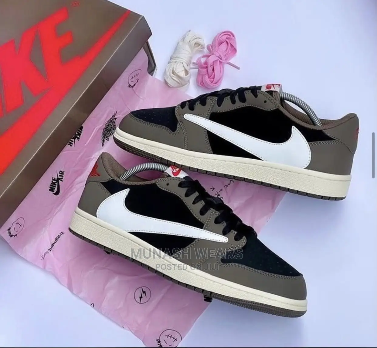 Nike Sneakers