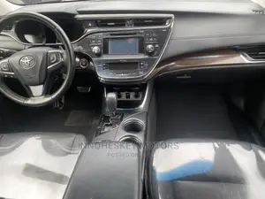 Toyota Avalon 2015 Red