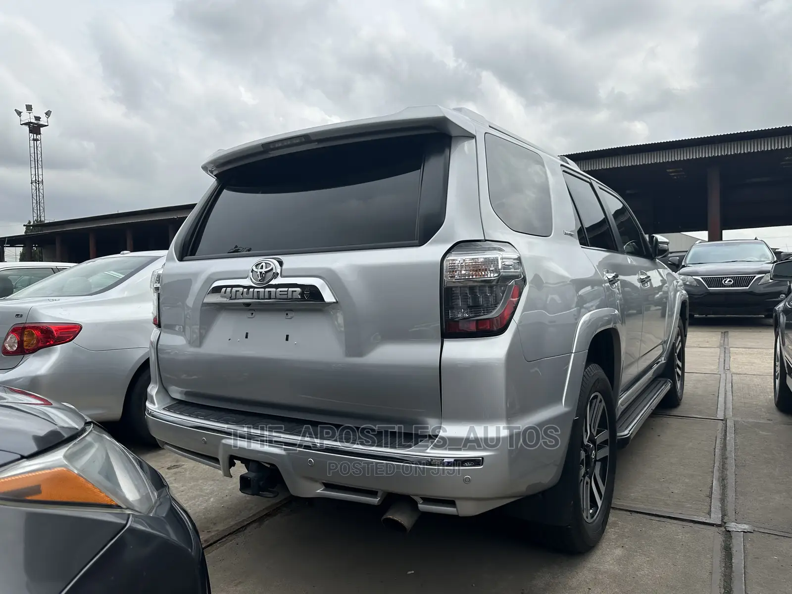 Toyota 4-Runner 2015 Silver