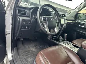 Toyota 4-Runner 2015 Silver