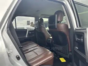 Toyota 4-Runner 2015 Silver