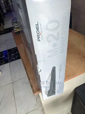 Proel M20 Mixer