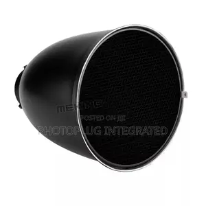 Deep Cone Standard Reflector With Honey Comb Grid Diffuser