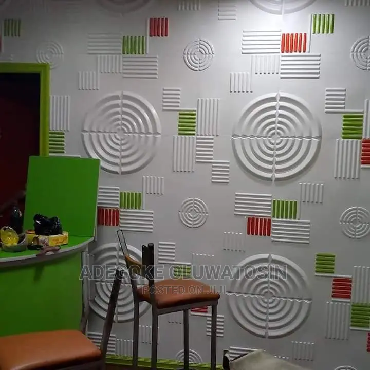 Professional Painter and Wallpaper Installer