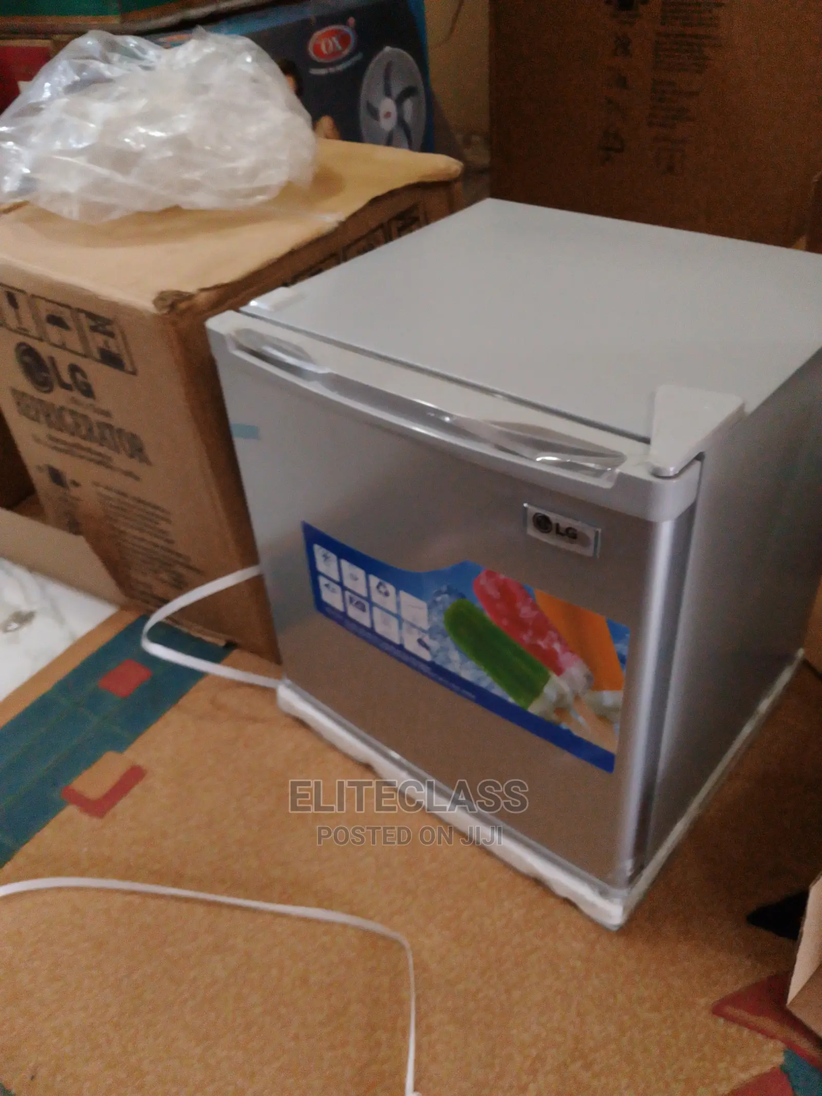 Quality LG Gc-065l Bedside Refrigerator