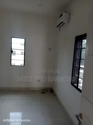 Duplex for Space With Enough Packing Space at G.R.A