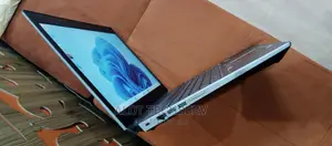 Laptop HP ZBook Studio G5 32GB Intel Core I7 SSD 1T