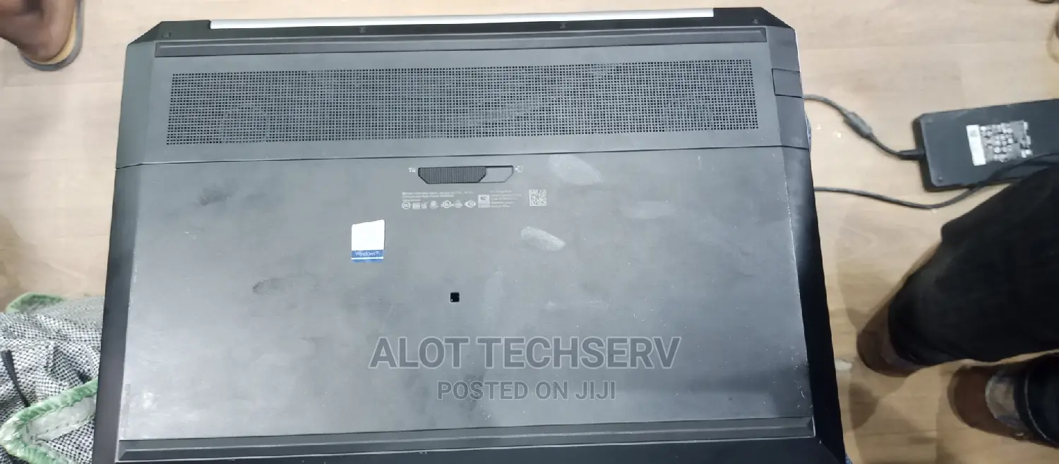 Laptop HP ZBook Studio G5 32GB Intel Core I7 SSD 1T