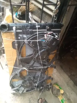 Radiator Mazda M P V