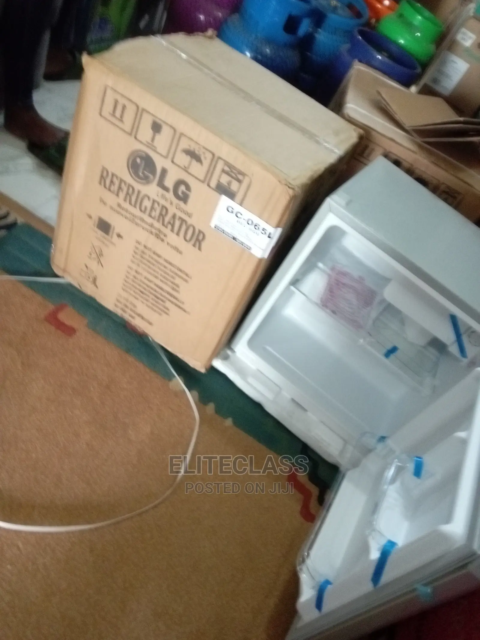 Affordable Classic Bedside Fridge LG Gc-065l